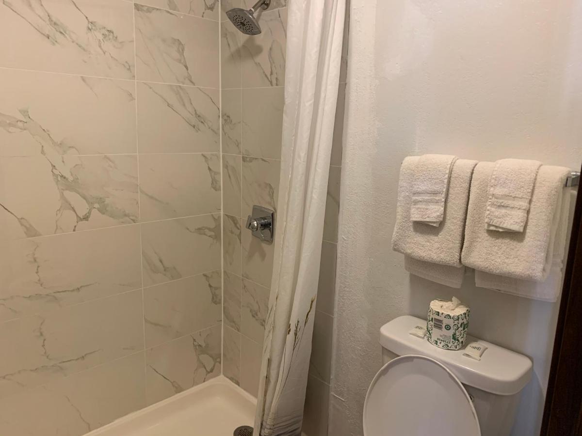 Landmark Inn Osawatomie Ngoại thất bức ảnh