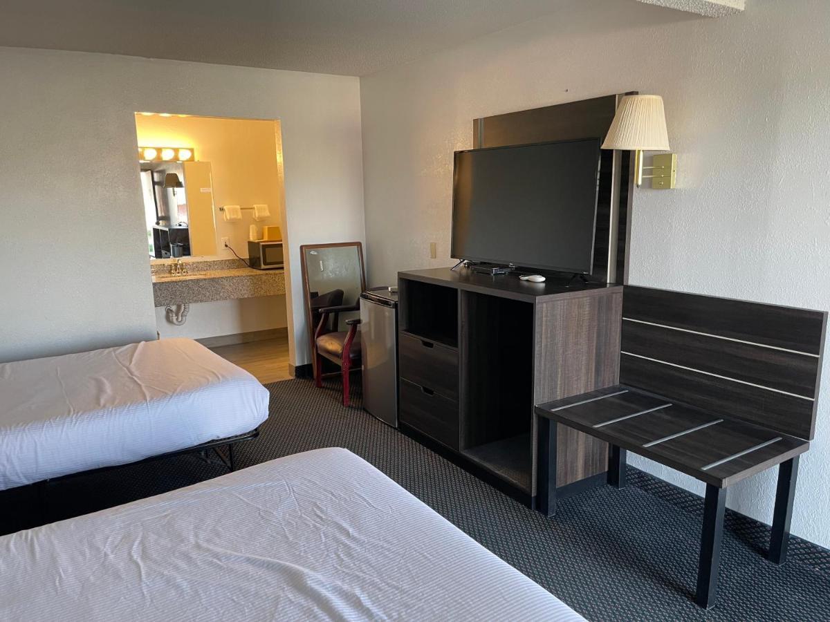 Landmark Inn Osawatomie Ngoại thất bức ảnh