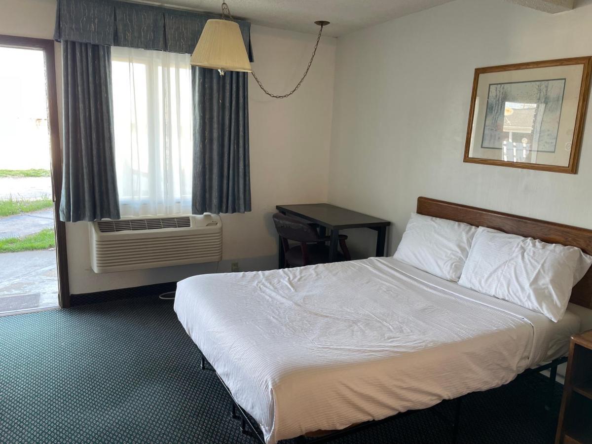 Landmark Inn Osawatomie Ngoại thất bức ảnh